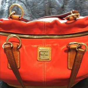Large used Dooney & Bourke shoulder bag.
